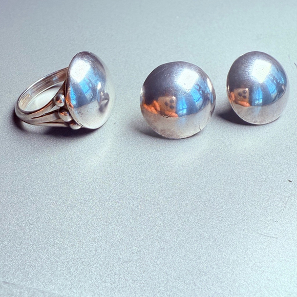 Navajo Modernist Gilbert Gomez Sterling Silver Bracelet, Ring, Earrings Set VTG - Picture 6 of 13